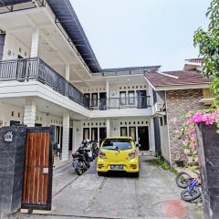 OYO Life 92754 Kost Griya Perdana