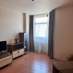 Charming one bed apartment 423 in main Flora building