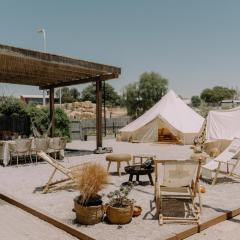 Hippie House היפי האוס