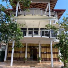Massimo Hotel Weligama