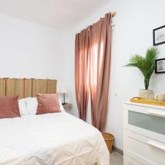 EDEN RENTALS 101 Surfy Stylish Bed&Coffee Room