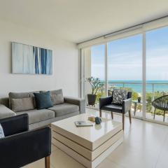 REEF Beachfront 3BDR apartment by CASA PARAISO