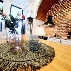 Timisoara Central 2 Bedroom Hotel Serviced Belle Vue Apart By the Park