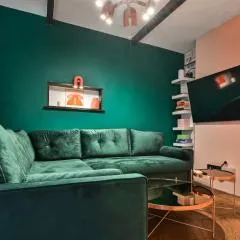 Cozy 1BD Apartment with Private Patio in Lozenets by Flat Mаnager