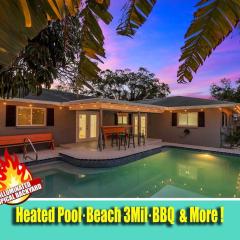 Heated Pool House: Beach 3Miles · Bar · BBQ & GYM!