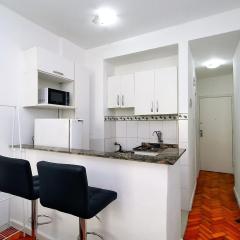 Studio muito economico p/ 3 pessoas em Copacabana