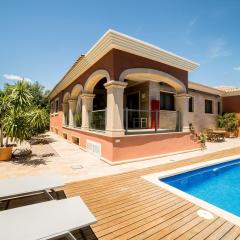 Private Villa Martaver, swiming pool, BBQ & Pool table