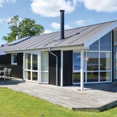 Stunning Home In Hadsund With 3 Bedrooms, Sauna And Wifi