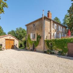 4 Bedroom Gorgeous Home In Argentonnay
