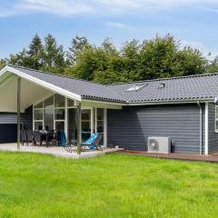 Holiday Home Gisl - 1-3km from the sea in Sealand by Interhome