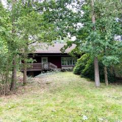 Holiday cottage in Knared next to Lagan and nature