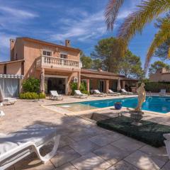 Grande Villa entre Cannes St Tropez