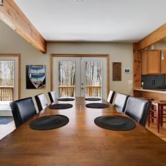 Lakeside, Jack Frost, Ski Hill w lift, Game Room, Pet Friendly