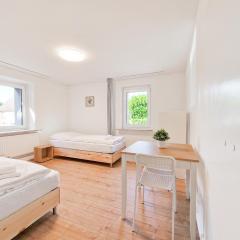 RAJ Living - 3 Room Apartments - 20 Min to Messe DUS & Old Town DUS