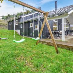 Awesome Home In Knebel With 4 Bedrooms And Sauna
