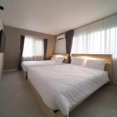 Jinsim House in Hongdea