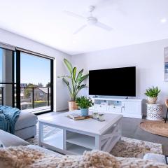 HOT Brand New 3 ensuite apartment, Redcliffe, Brisbane