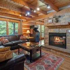 Appalachian Escape Cabin - Private - Secluded -3 acres -Hot tub -Fire pit -Games