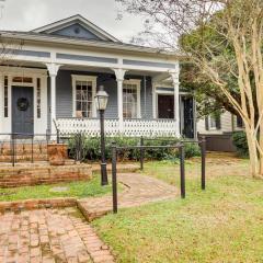 Comfy Central Natchez Hideaway Walk to Dtwn!