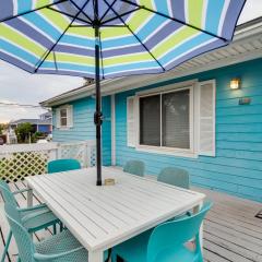 Game Room and Deck Tybee Island Beach House