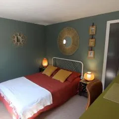 joli studio indépendant avec kitchenette