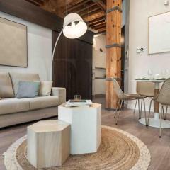 Eclectic & elegant apartment by REMS