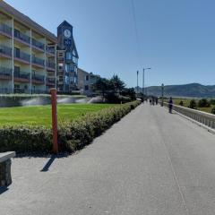 Seaside Beach Club 204