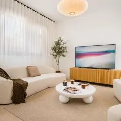 Stylish Designer Duplex-3Beds 2Baths-Puerta Carmona Centro