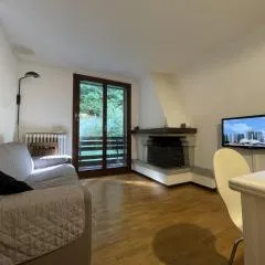 026 Bilocale con caminetto, Giustino