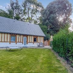 Awesome Home In Livet-sur-authou With Kitchen