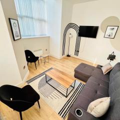 Bright and Spacious 2 bed apt - sleeps up to 6