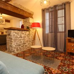 Studio du Charme Médiéval ConciergerieDameCarcas