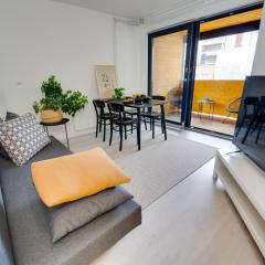 Excellent location! In the city centre, stylish apartment 1 room, kitchen and balcony