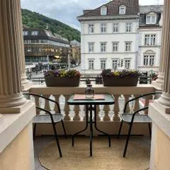 데너 호텔(Denner Hotel)