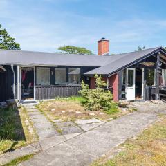 3 Bedroom Gorgeous Home In Anholt