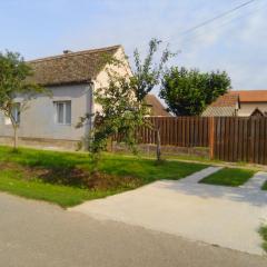 "Poetsko ćoše" Nikole Tesle 86