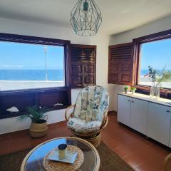 Villa Salada on the Ocean Shore