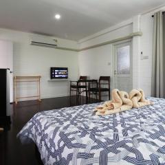 Room in Guest room - Baan Khunphiphit Homestay no2229