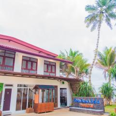 Mahi Beach Hotel & Restaurant