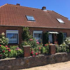 Strandwind holiday home with winter garden on the Baltic Sea