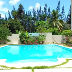 Suite, pool and beach