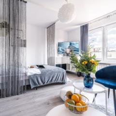 DREAMY modern apartment 13 min to Old Town in the beloved district of Warsaw Muranów