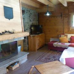 Chalet près des pistes, 8 personnes, 4 chambres - CH11