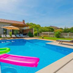 Awesome Home In Donji Prolozac With Outdoor Swimming Pool And 6 Bedrooms