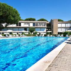 ISA-Apartment 3 beds in Residence with swimming-pool bed and bath linen included