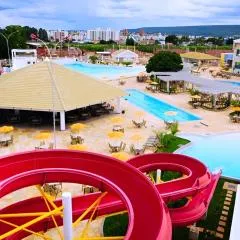 Lacqua diRoma com Parque Aquático e Cozinha