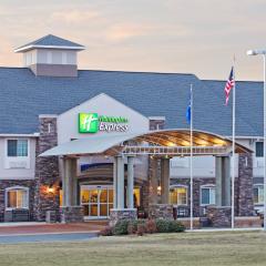 Holiday Inn Express Monticello, an IHG Hotel