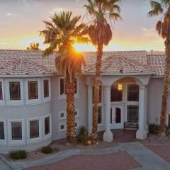 -Guy's Golf Trip! 6,028 sq ft Estate 10 Bed 4 Bath