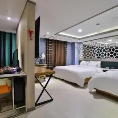 창원 호텔 바바