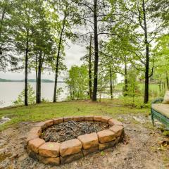 Kentucky Lakeside Home with Deck - 20 Mi to LBL!